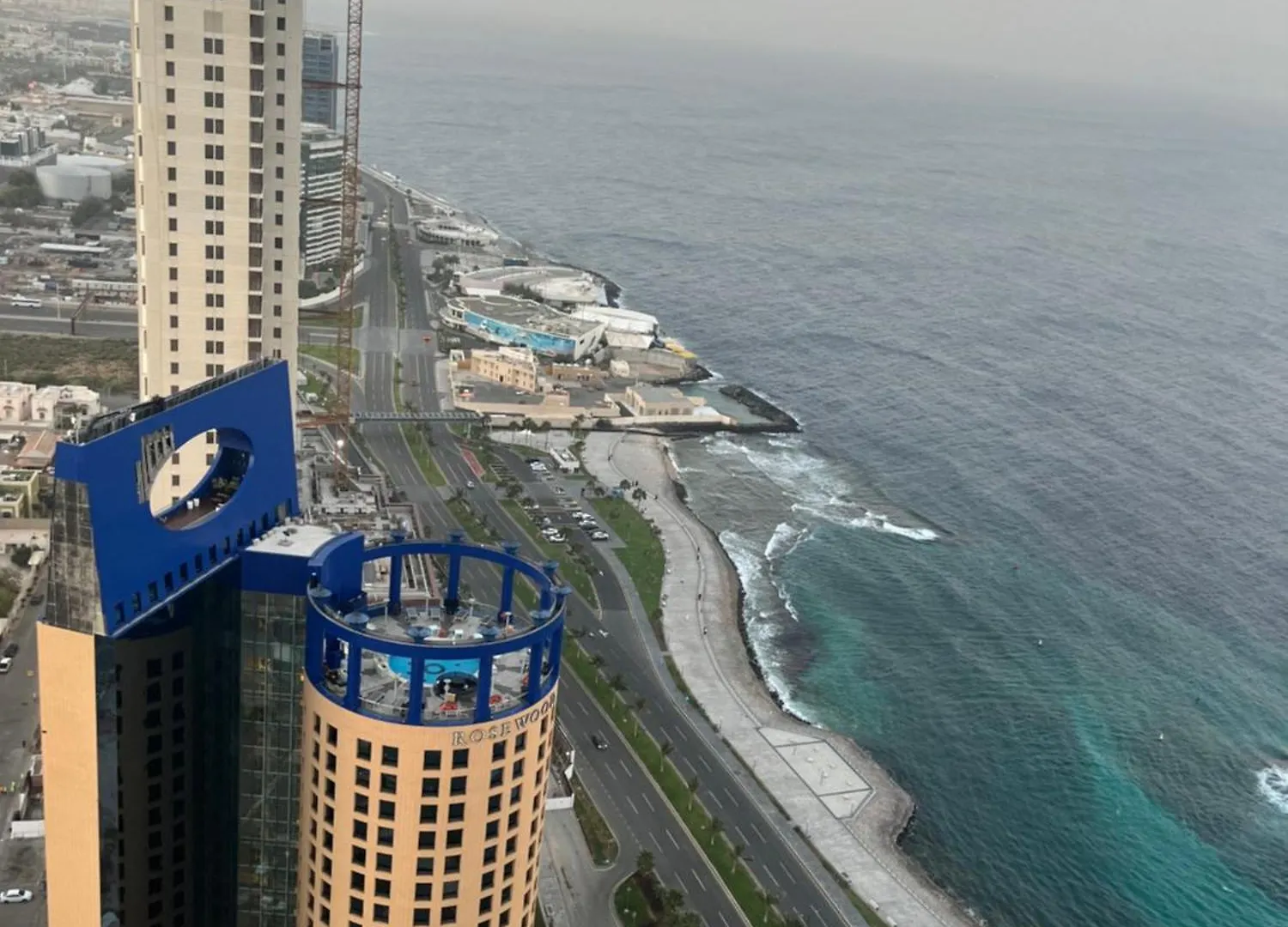 شقة باأطلالة بحرية برج الجوهره داماك Damac Aljawharah Tower Jidda