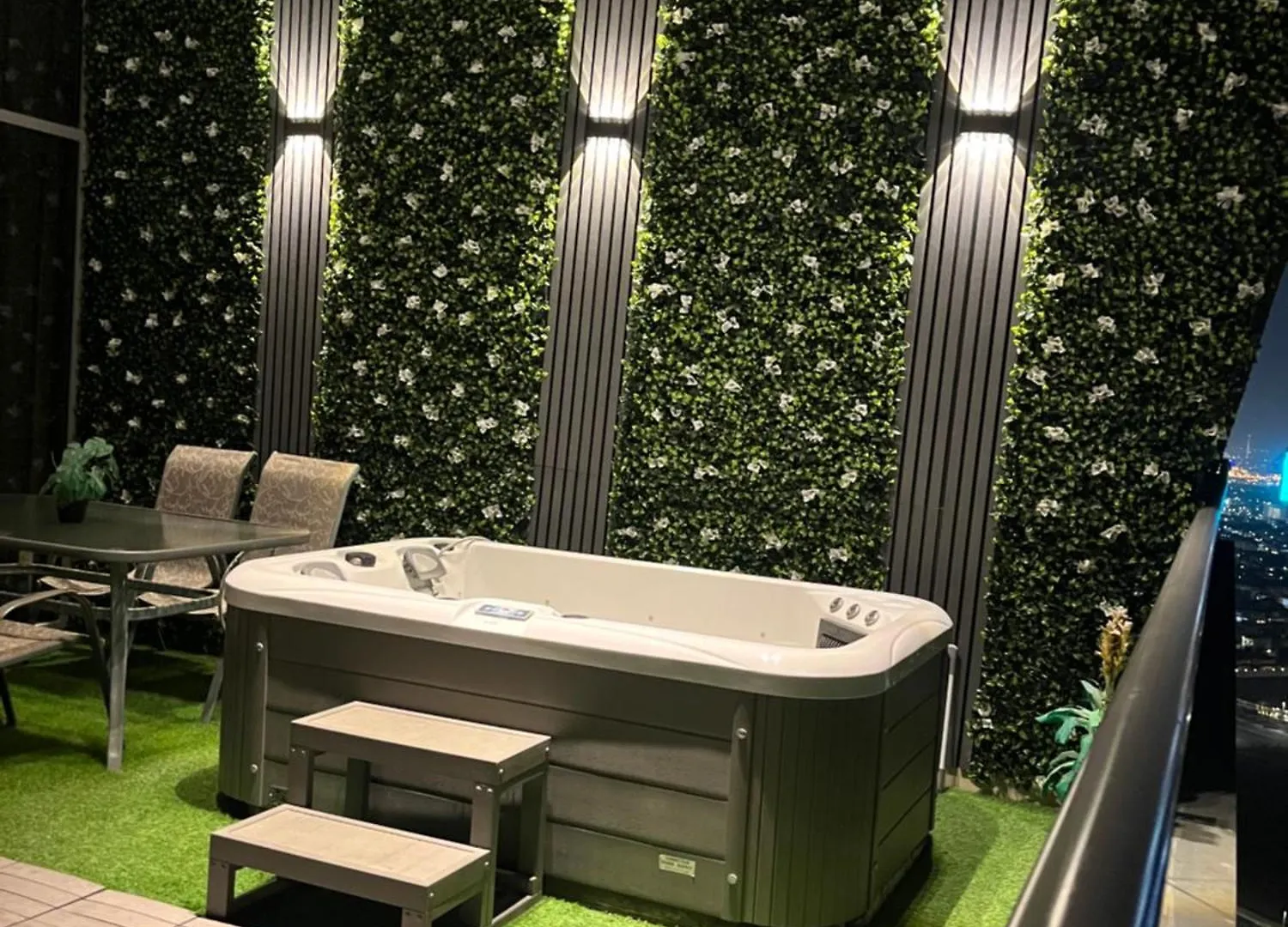 شقة باأطلالة بحرية برج الجوهره داماك Damac Aljawharah Tower Jidda