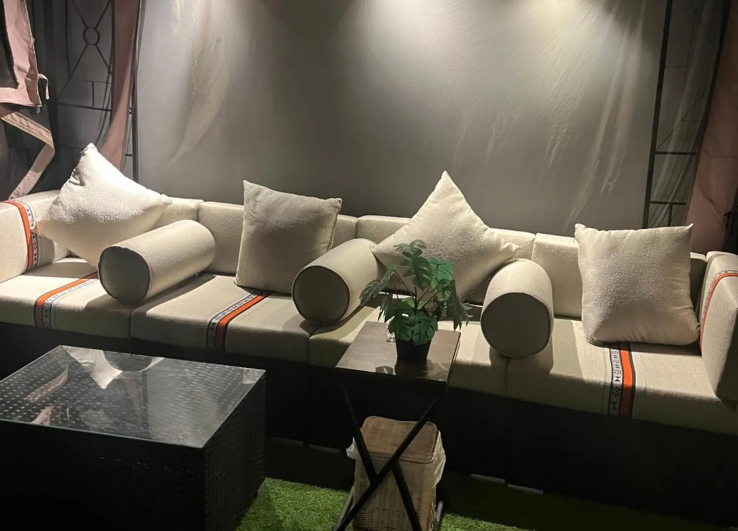 شقة باأطلالة بحرية برج الجوهره داماك Damac Aljawharah Tower Jidda Saudiarabien