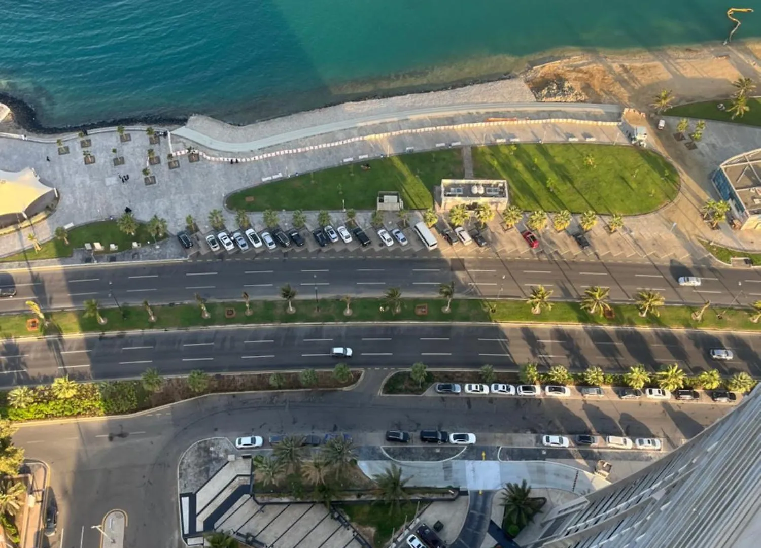 شقة باأطلالة بحرية برج الجوهره داماك Damac Aljawharah Tower Jidda