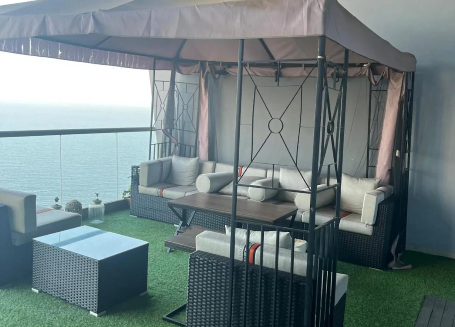شقة باأطلالة بحرية برج الجوهره داماك Damac Aljawharah Tower Jidda 0*,